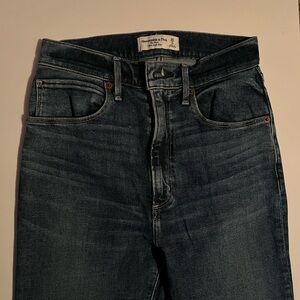 Abercrombie & Fitch Flare Jeans sz 26R